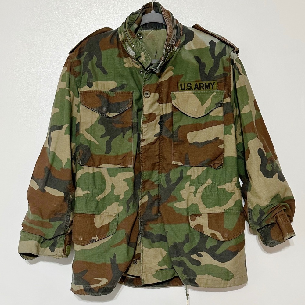 Vintage U.S. Army M-65 Field Jacket In Woodland Camouflage‎ Size Small Short